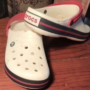 CROCS Kids White and Pink Slippers